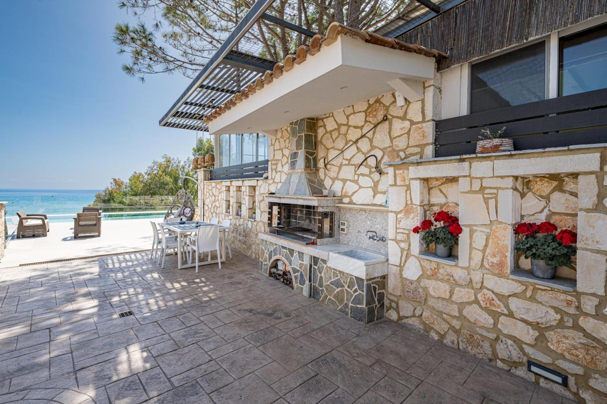 Addimare Sea View Villa, And Events Venue أليكيس المظهر الخارجي الصورة